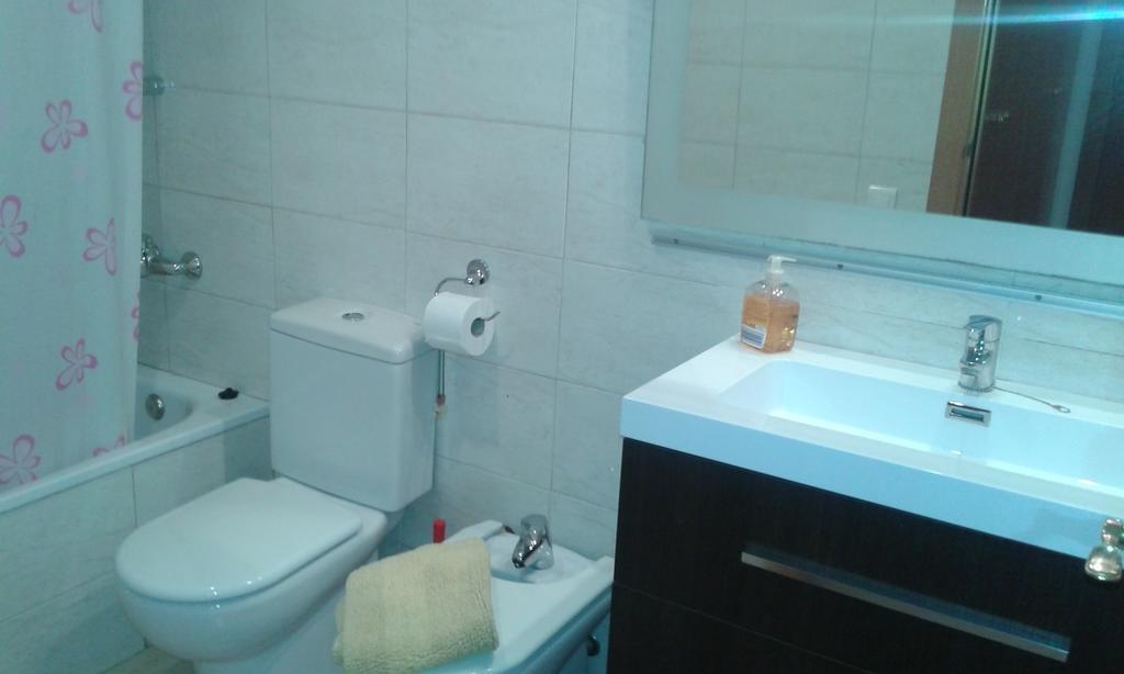 New & Sunny Apartment Barcelona Ngoại thất bức ảnh