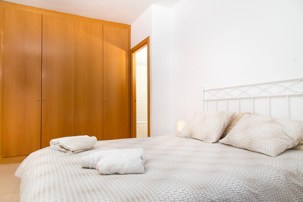 New & Sunny Apartment Barcelona Ngoại thất bức ảnh