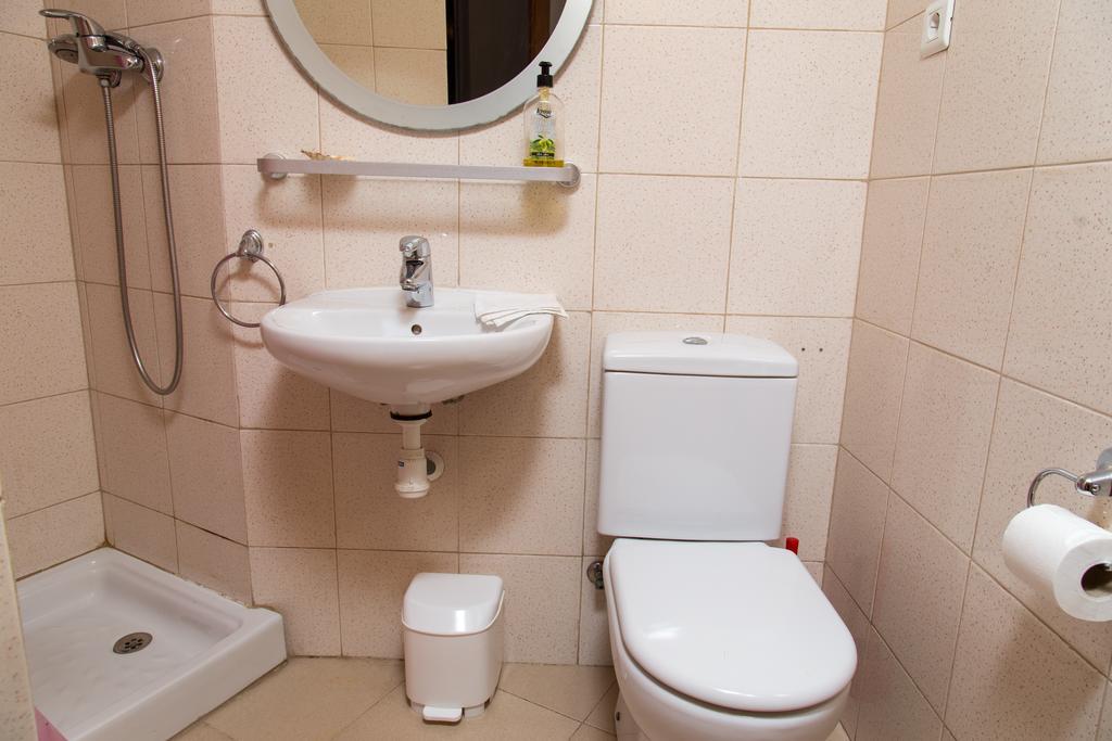 New & Sunny Apartment Barcelona Ngoại thất bức ảnh