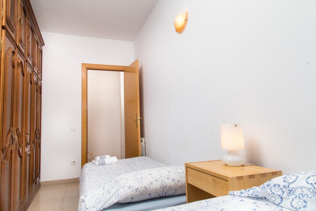 New & Sunny Apartment Barcelona Ngoại thất bức ảnh